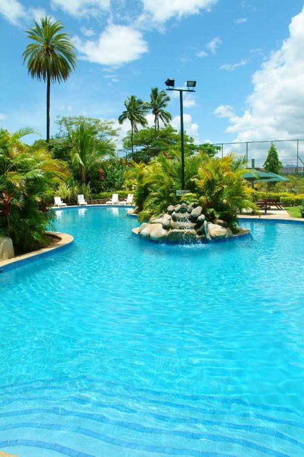 Grand West Villas Nadi Buitenkant foto